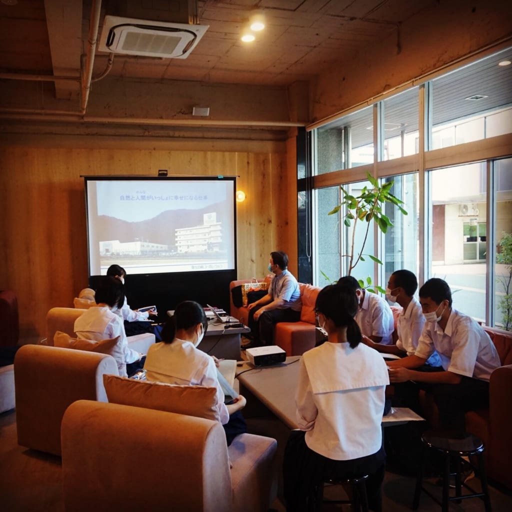 鯖江高校探究科生徒と鯖江市内企業との交流会が開催されました