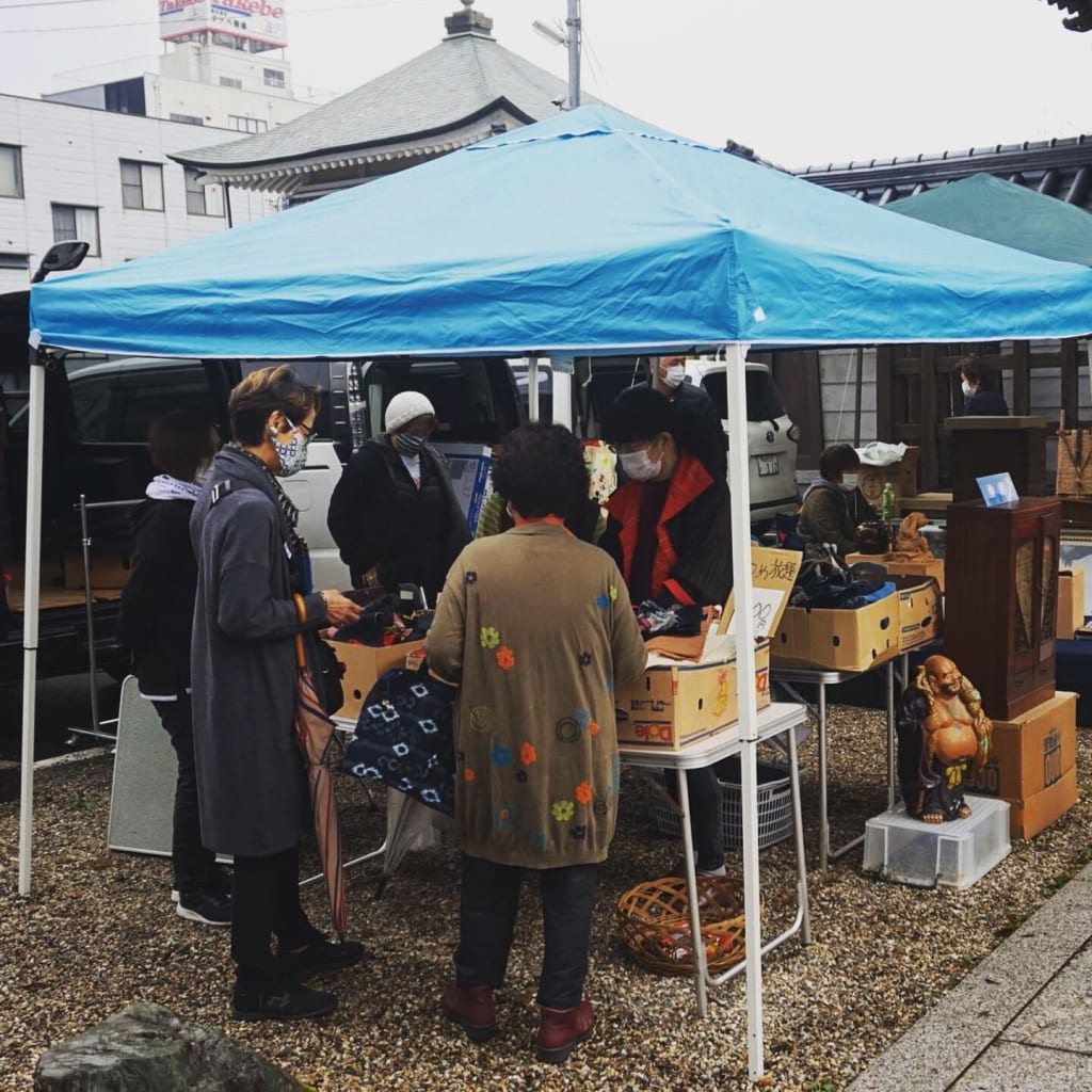 本山『誠市』が再開されました